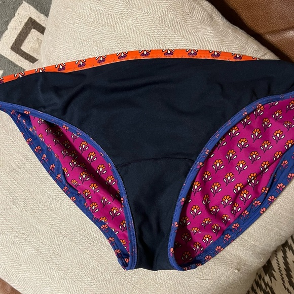 Sz 16 NWOT Boden gorgeous swimsuit boho floral bottom. - Picture 3 of 11